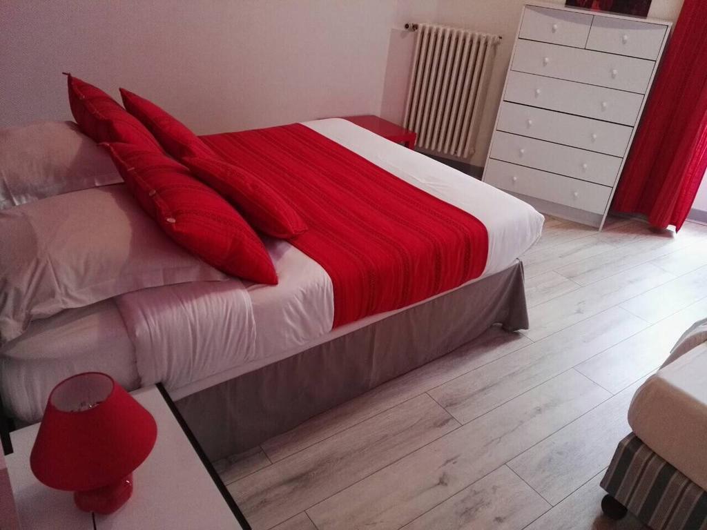 Hotel Nice Flore Vichy Exterior foto